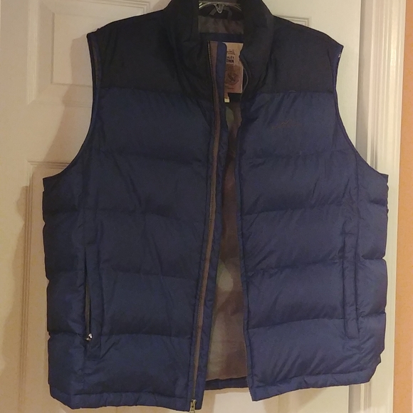 Eddie Bauer Other - Like New "EDDIE BAUER" blue color puffer west, size XL